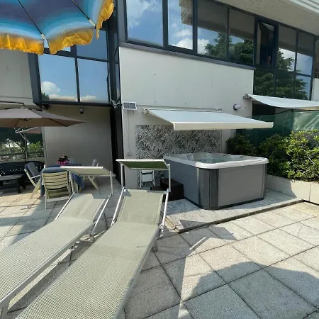 Garda Fantasy Paradise Silver O Gold Desenzano del Garda