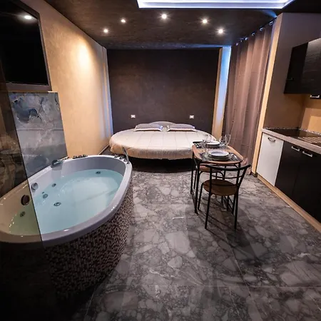 Apartment Garda Fantasy Paradise Silver O Gold *