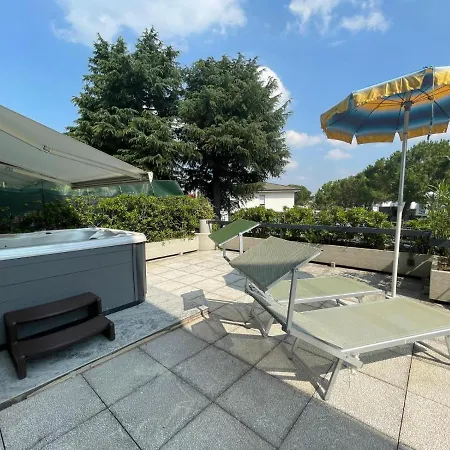 Garda Fantasy Paradise Silver O Gold Apartment