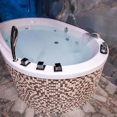 Apartment Garda Fantasy Paradise Silver O Gold *