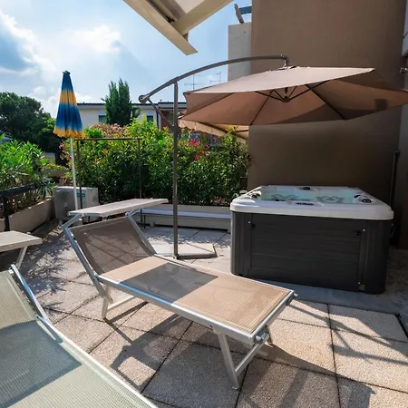 Apartment Garda Fantasy Paradise Silver O Gold *
